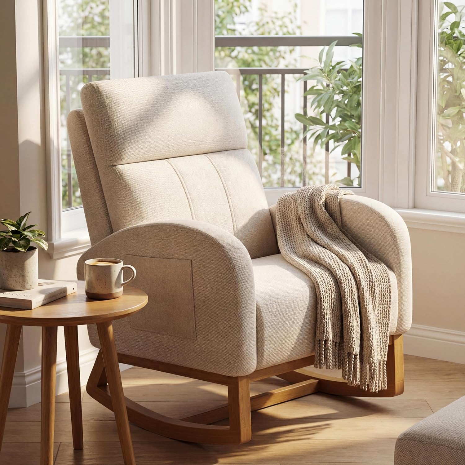 Rocking Chair Nursery - # Bequemer Schaukelstuhl mit hoher Rückenlehne